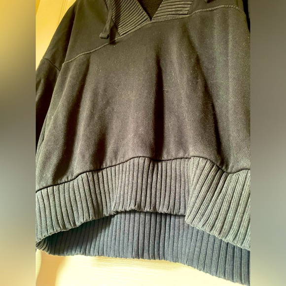 Aerie Offline by American Eagle Ribbed V Neck Hoodie Sweatshirt in Black - Picture 8 of 12